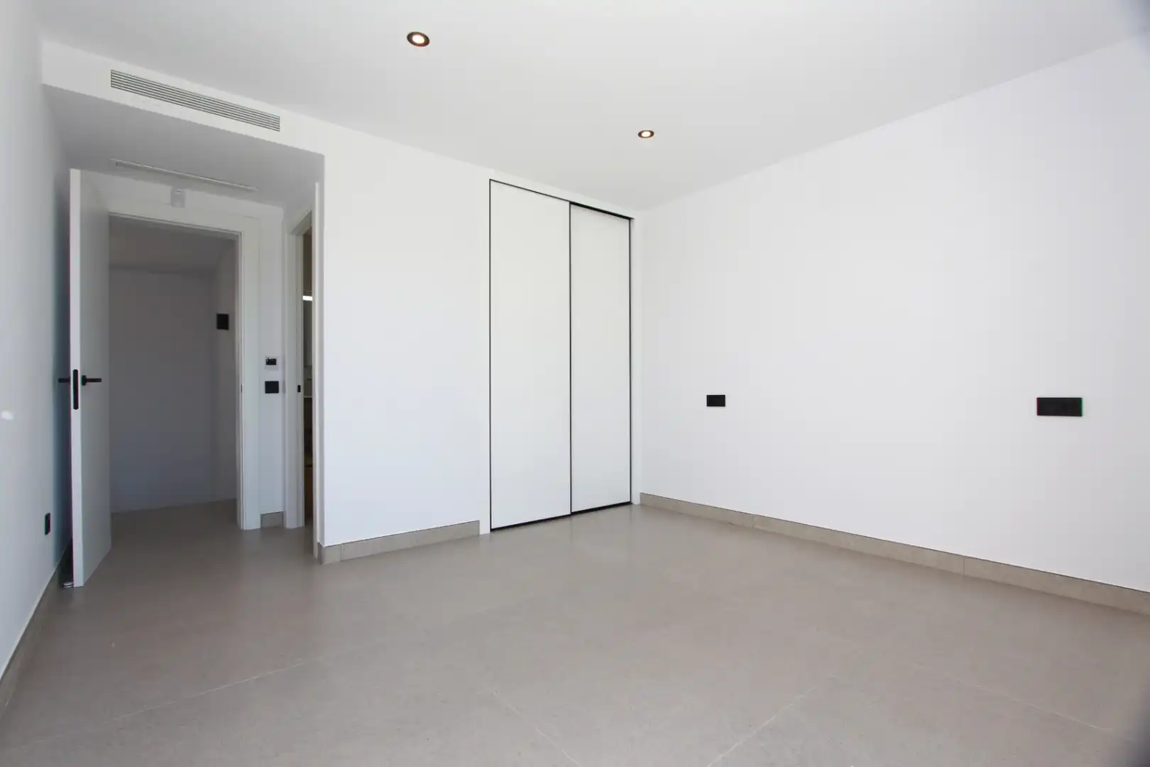 Haus oder Chalet zum Verkauf in Calpe / Calp mit Klimaanlage, Heizung und Privatgarten