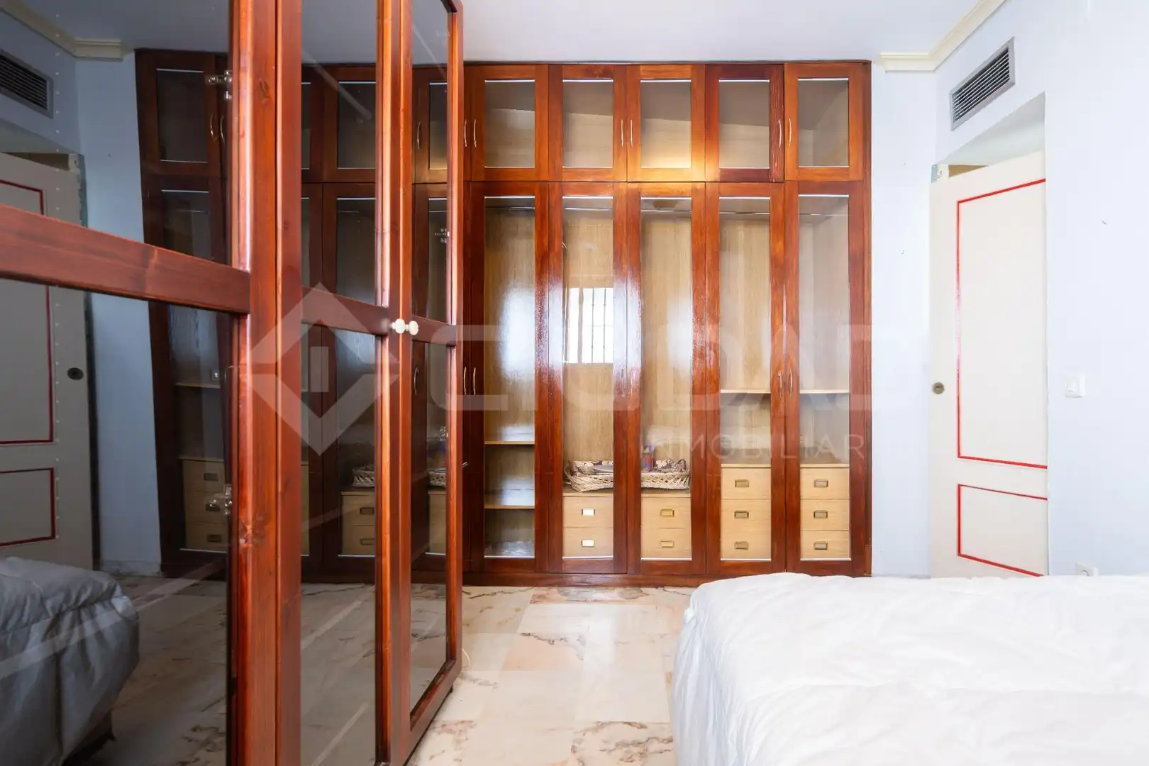 Habitación de Piso en venta en Sevilla