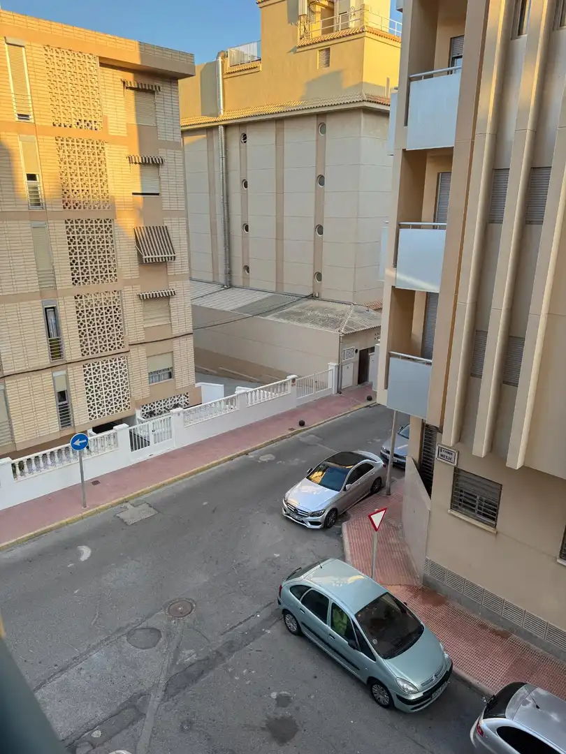 Vista exterior de Apartamento en venta en Guardamar del Segura con Aire acondicionado, Calefacción y Terraza