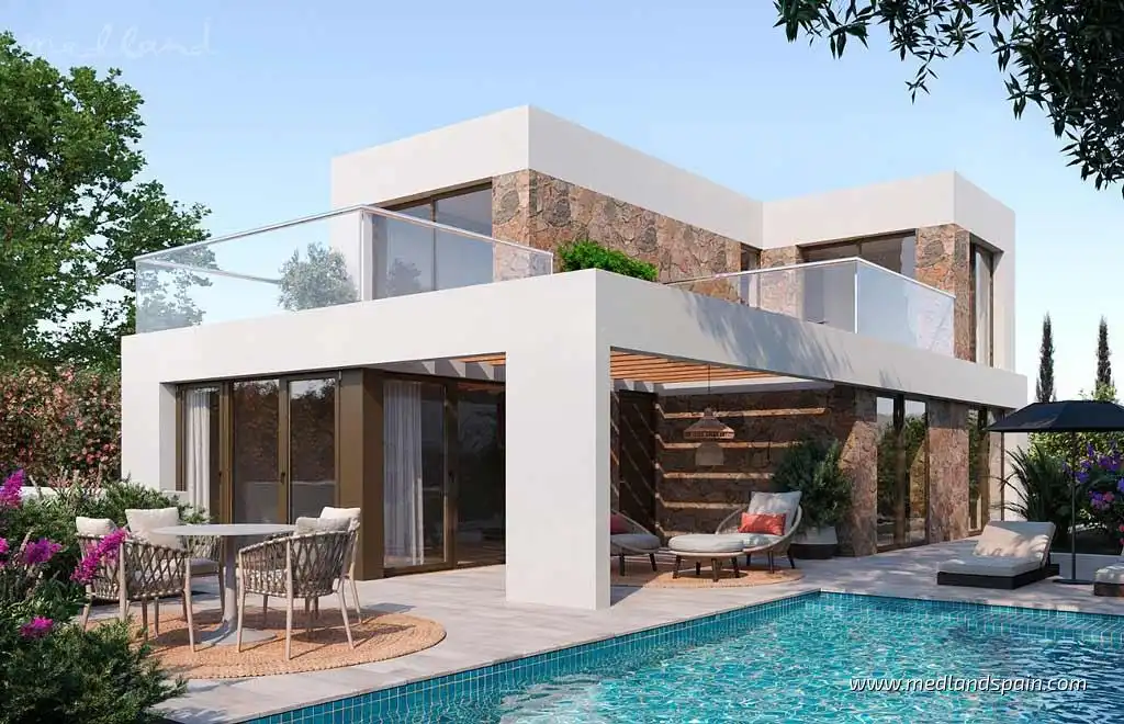Detached house with pool for sale in Golf Bahía