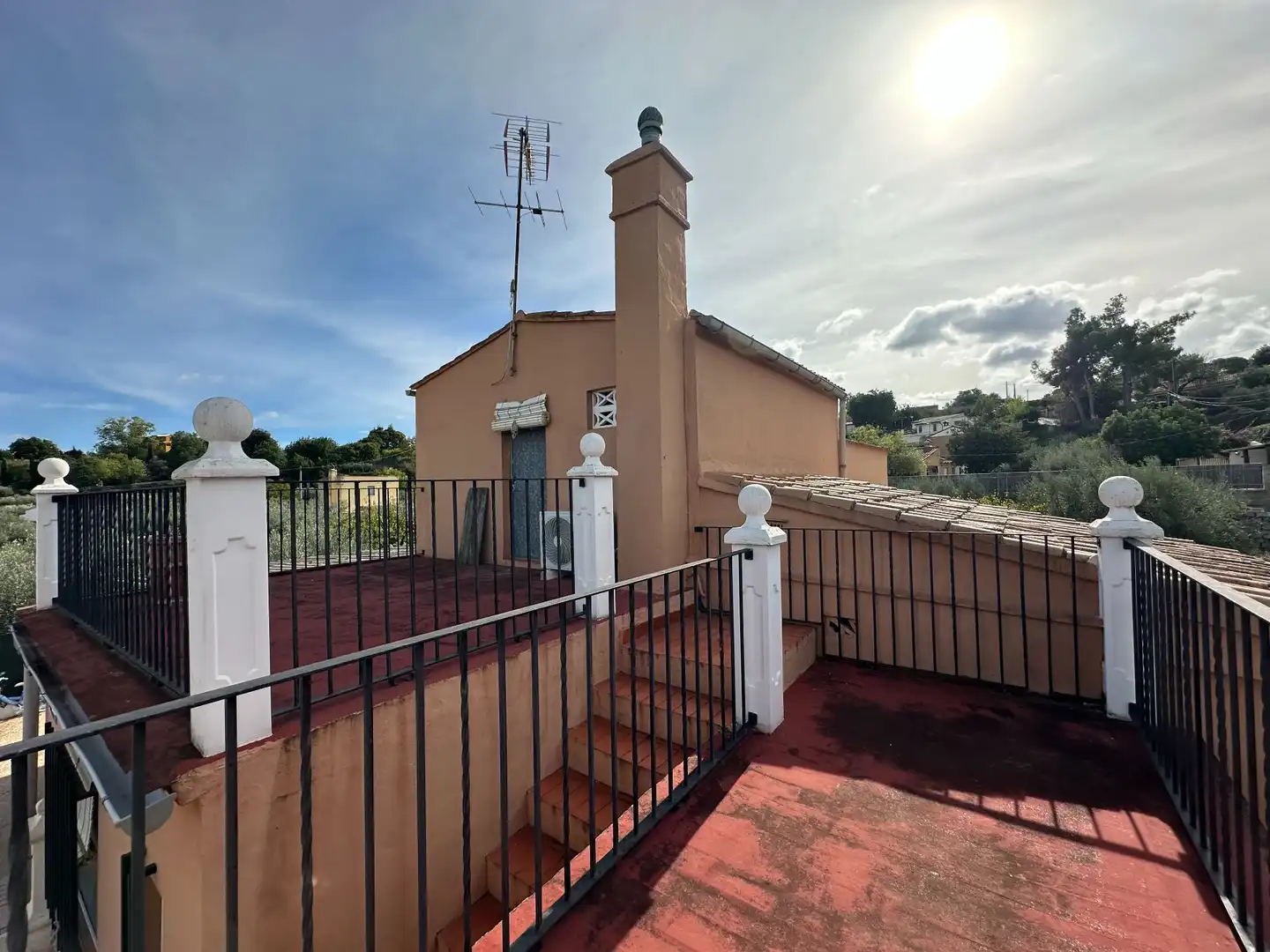Vista exterior de Casa o chalet en venta en Ontinyent con Aire acondicionado, Calefacción y Jardín privado