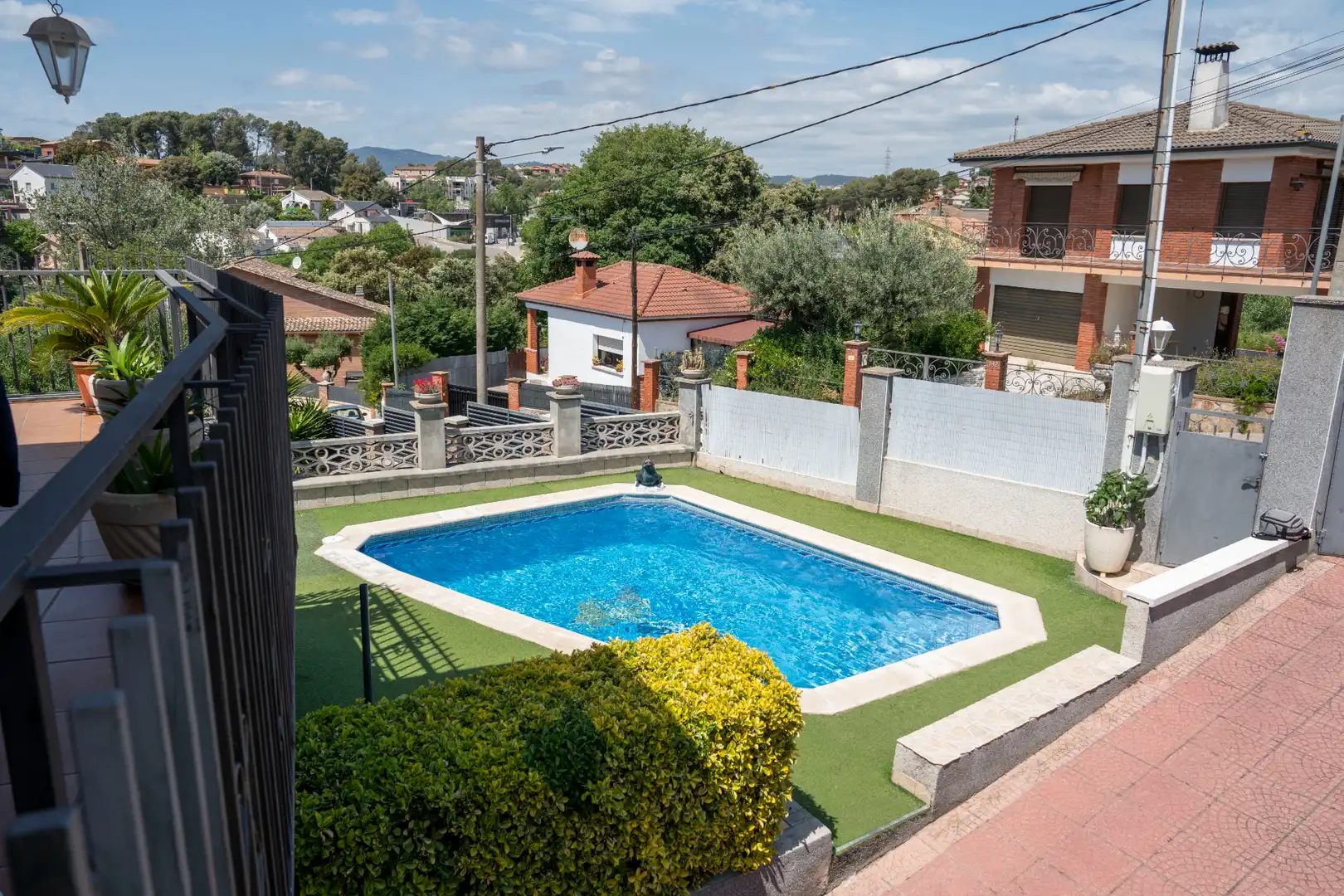 Piscina de Casa o chalet en venta en Lliçà d'Amunt con Aire acondicionado, Calefacción y Jardín privado