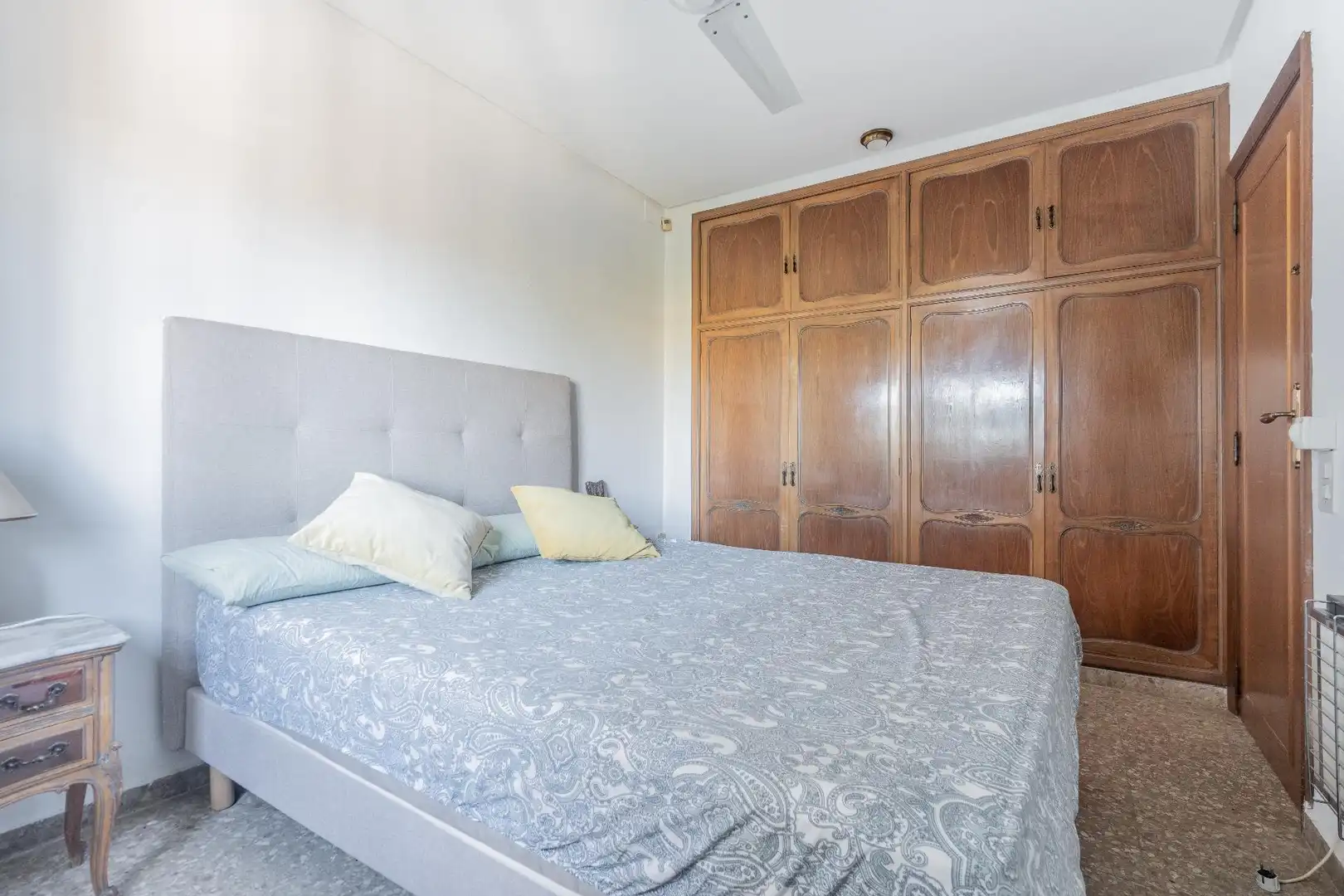 Habitación de Casa o chalet en venta en Torrent con Calefacción, Jardín privado y Terraza