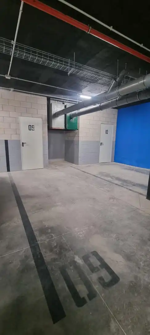 Parking de Piso en venta en Sevilla con Aire acondicionado, Jardín privado y Terraza