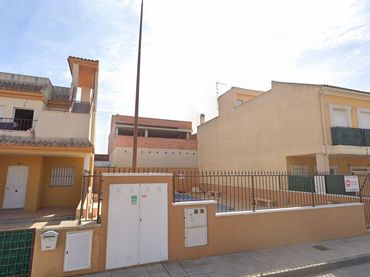Bungalow con piscina en venta en De La Gloria