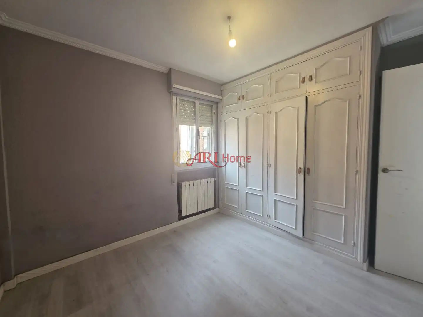 Bedroom of Flat for sale in Madrid  with Air Conditioner, Heating and Parquet flooring