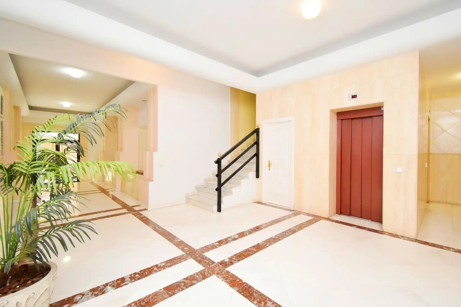 Piso en venta en El Ejido con Balcón