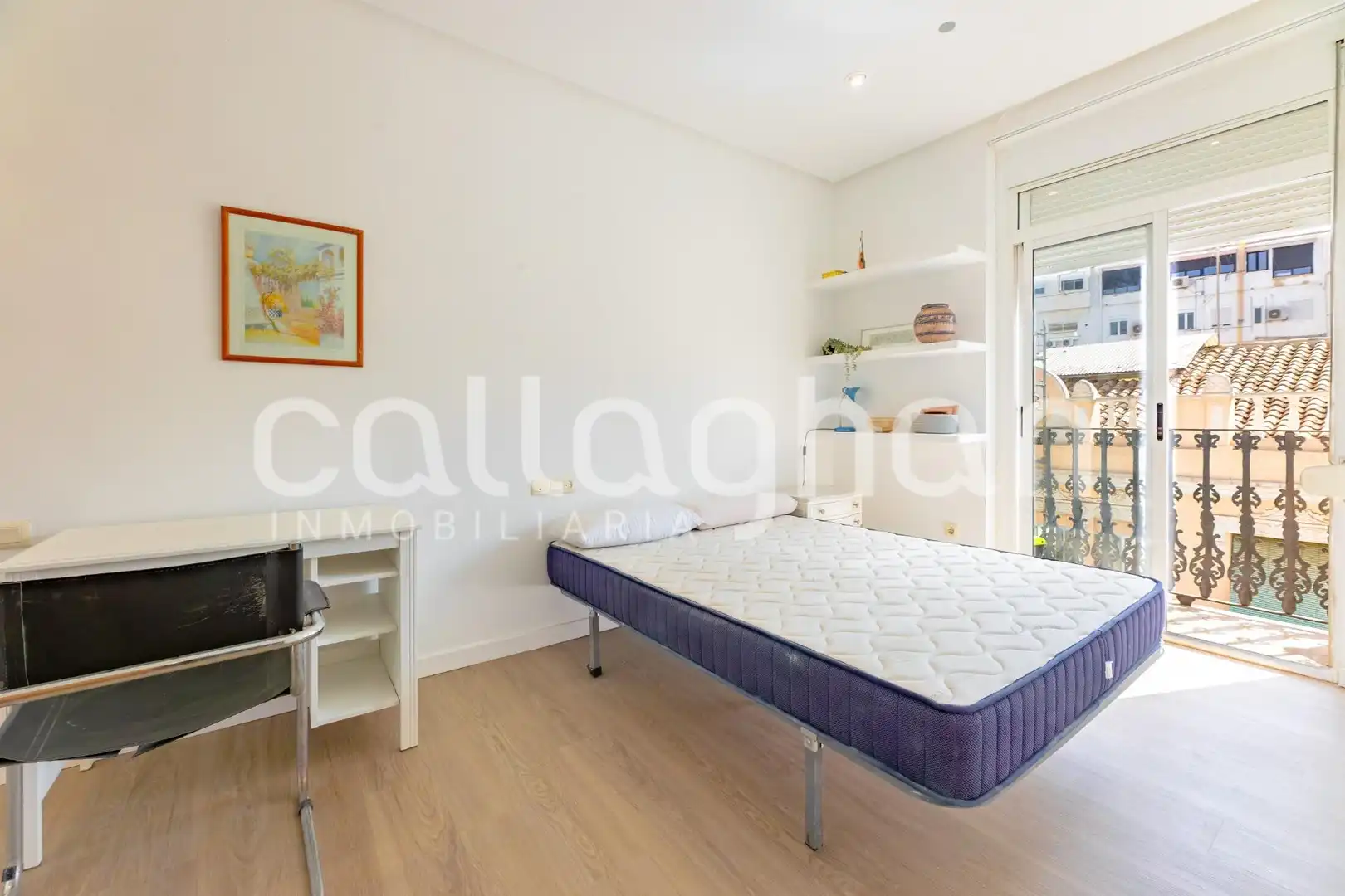 Schlafzimmer von Wohnung zur Miete in Valencia mit Klimaanlage, Abstellraum und Möbliert