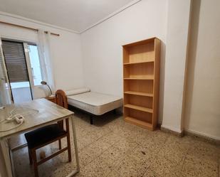 Bedroom of Flat to rent in Salamanca Capital  with Terrace