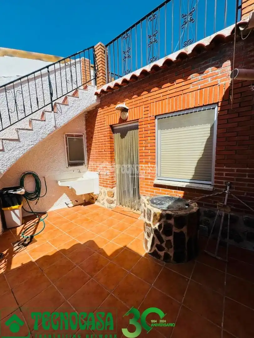 Exterior view of Detached homes for sale in Polán  with Air Conditioner, Heating and Terrace