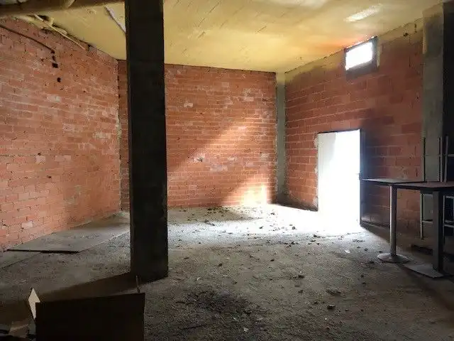 Business premises to rent in Lugones, imagen 11
