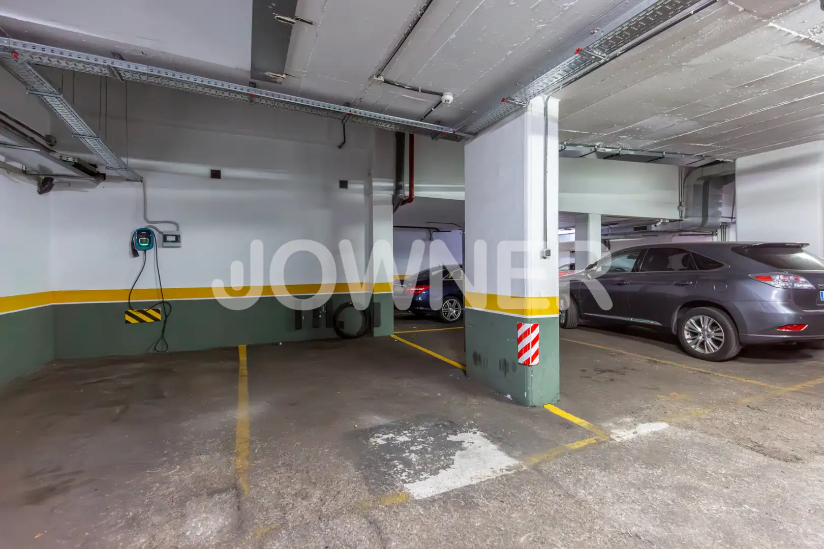 Parking de Piso en venta en Madrid con Aire acondicionado, Terraza y Horno