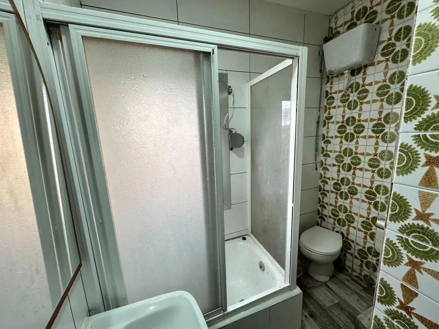 Baño de Piso en venta en Cuenca con Calefacción