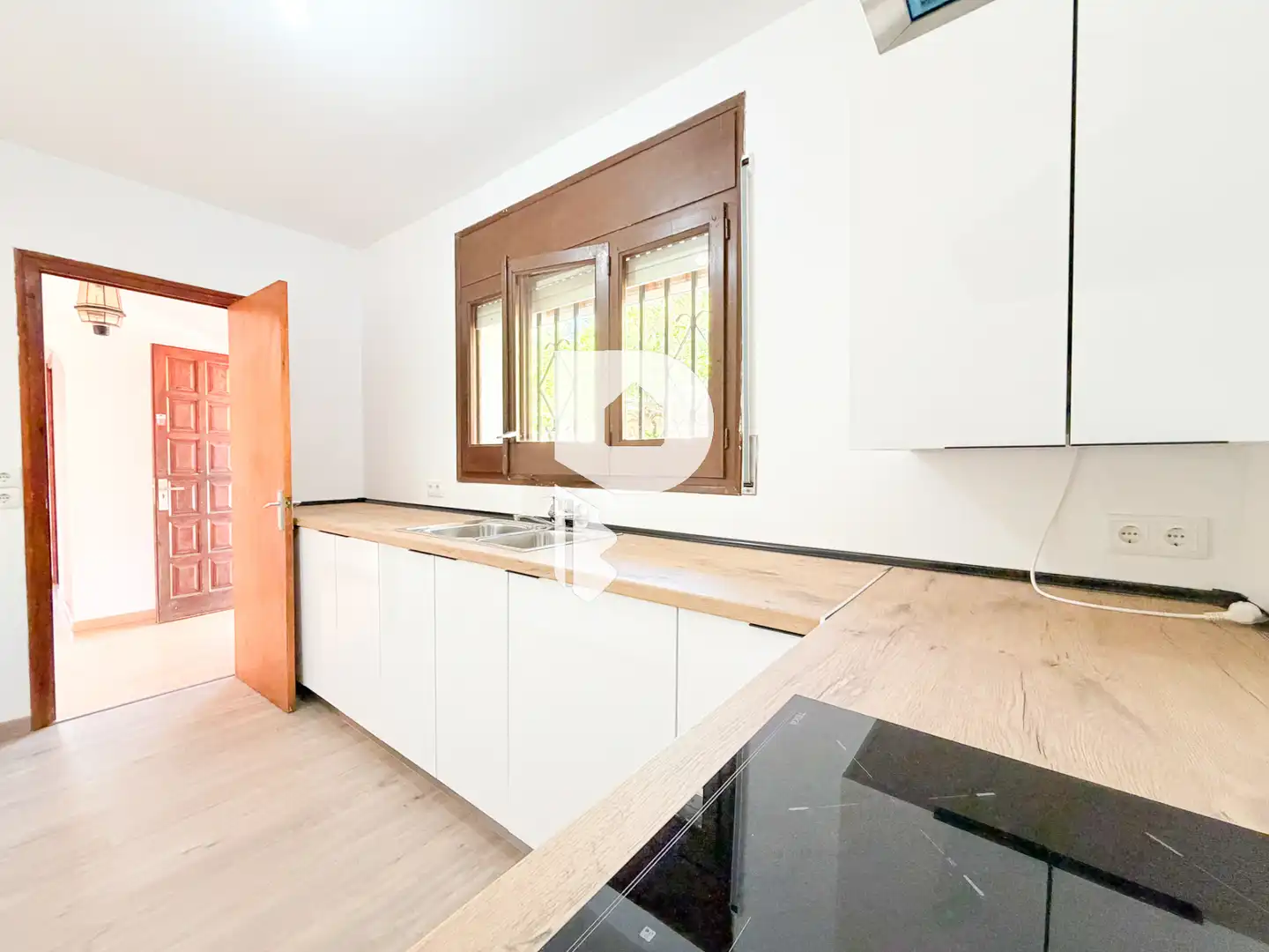 Kitchen of Houses for sale in Vallirana  with Air Conditioner, Heating and Private garden