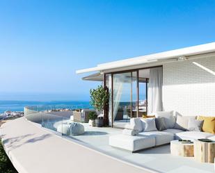 Terrasse von Dachboden zum verkauf in Benalmádena mit Klimaanlage, Terrasse und Schwimmbad