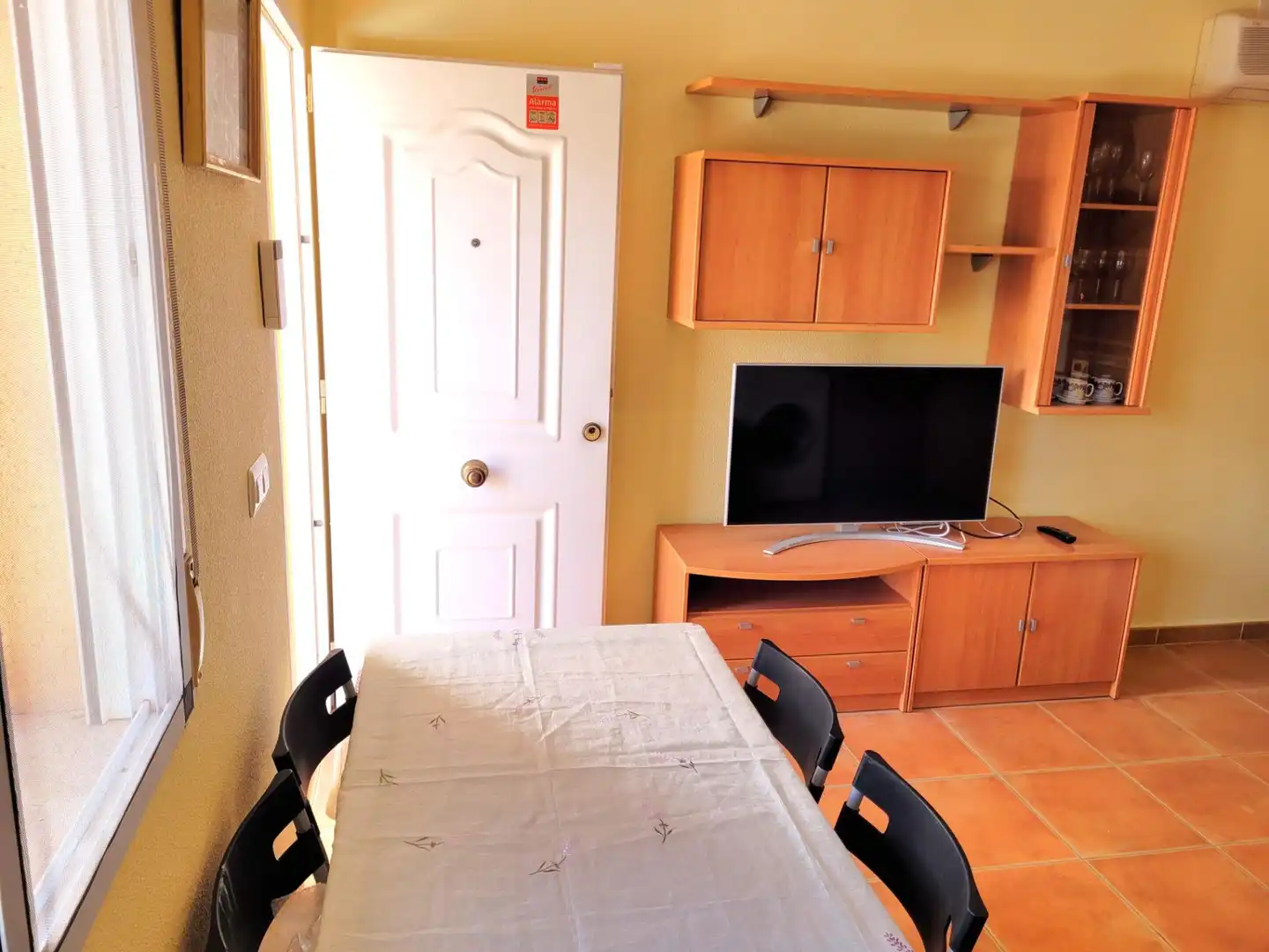 Menjador de Casa adosada en venda en Caravaca de la Cruz amb Aire condicionat, Calefacció i Terrassa