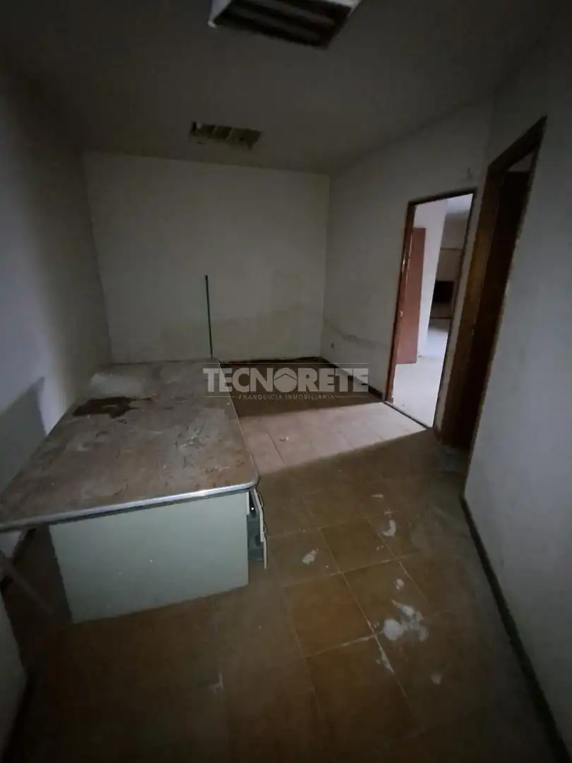 Local comercial en venda a Puente de Vallecas, imagen 2