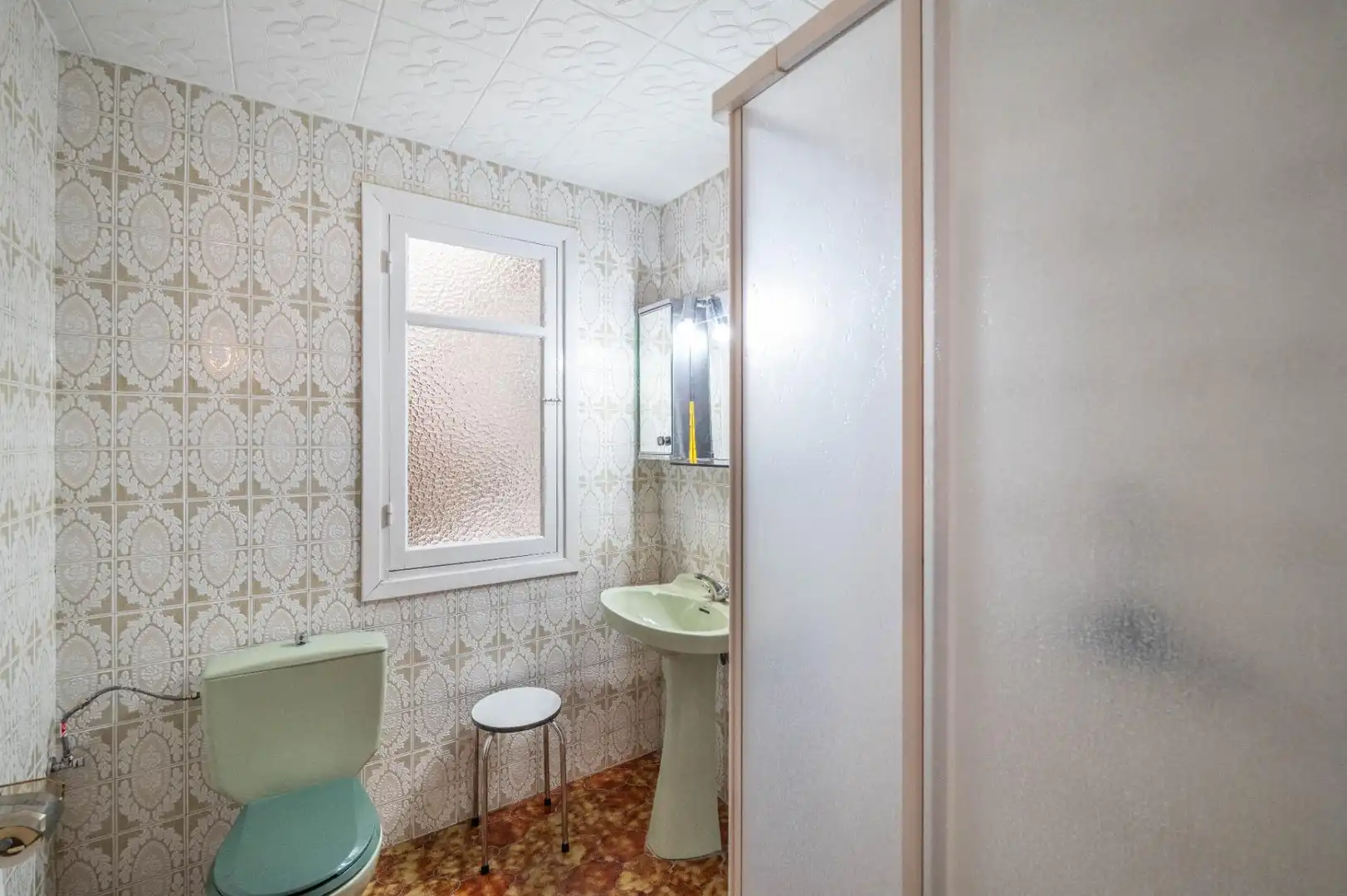 Baño de Piso en venta en Órgiva con Terraza