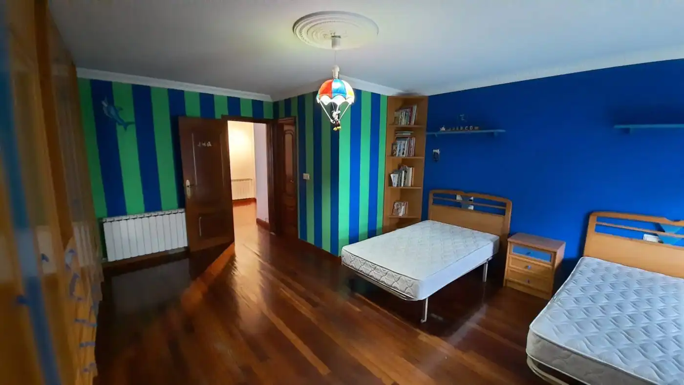 Habitación de Casa o chalet en venta en Corcubión con Calefacción, Terraza y Trastero