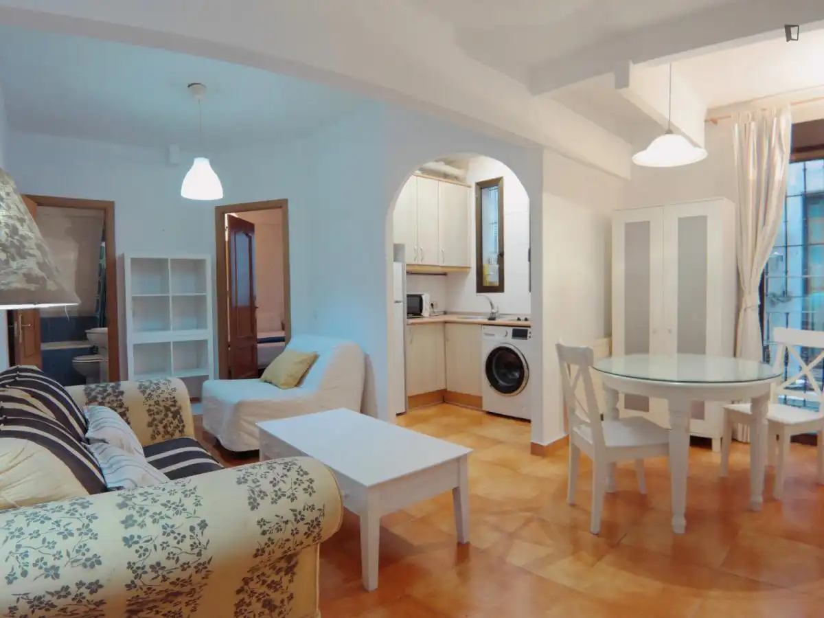 Apartments for rent in Trafalgar