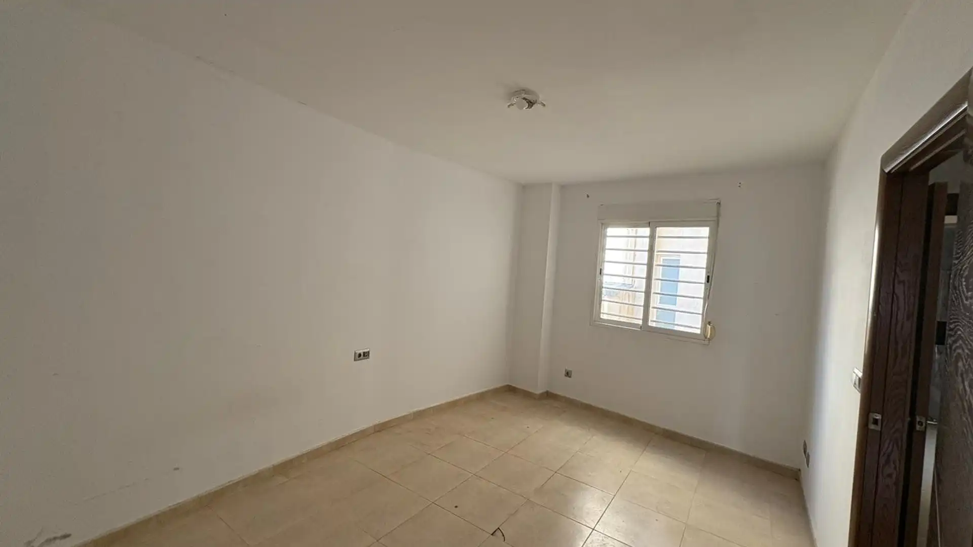 Piso en venta en Benifaió