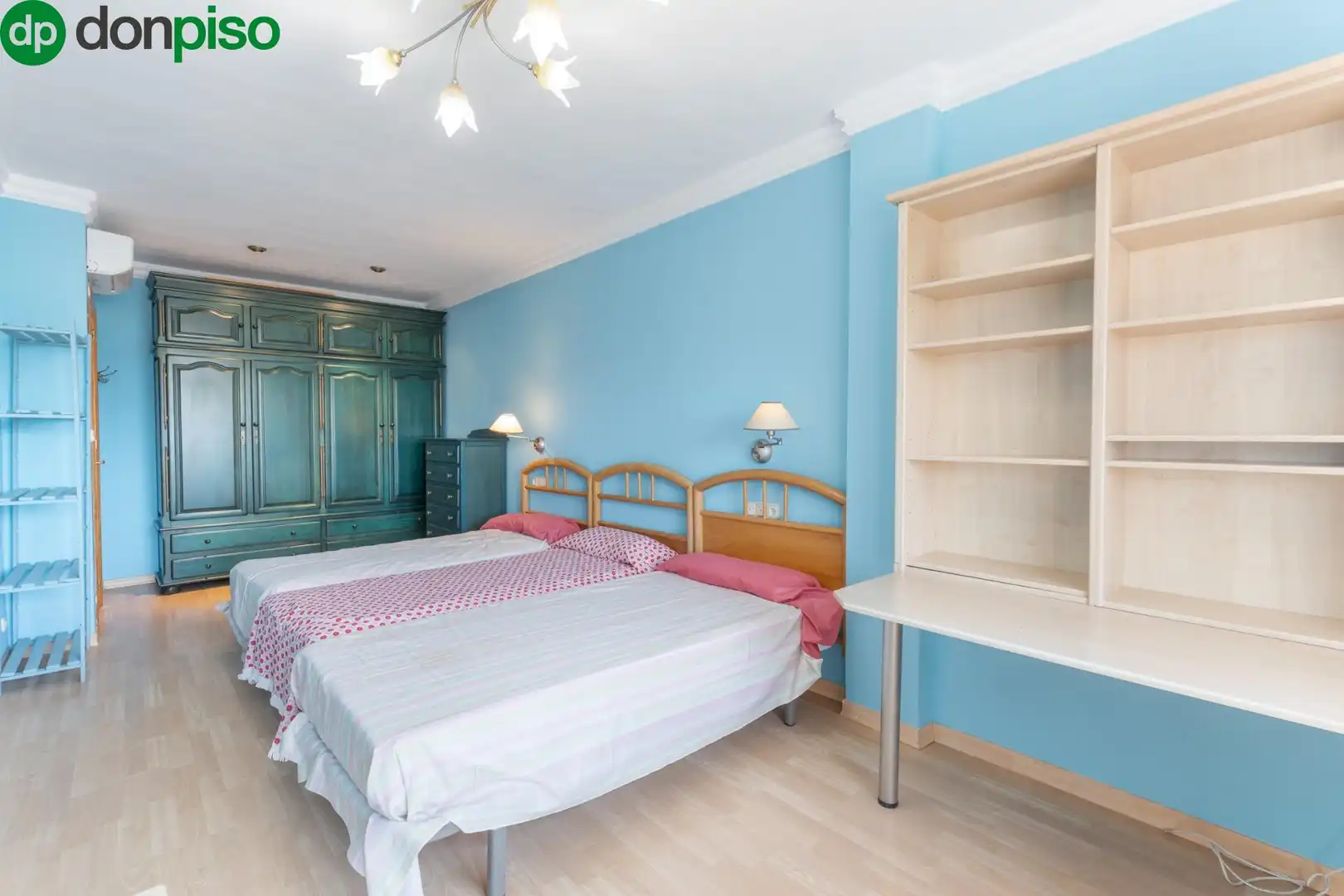 House with pool for sale in Avenida MONTEVIVE, imagen 36