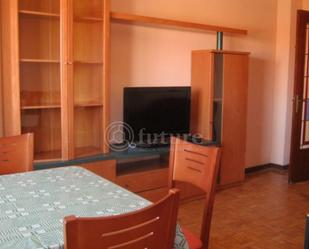 Living room of Flat to rent in Salamanca Capital  with Heating, Parquet flooring and Terrace