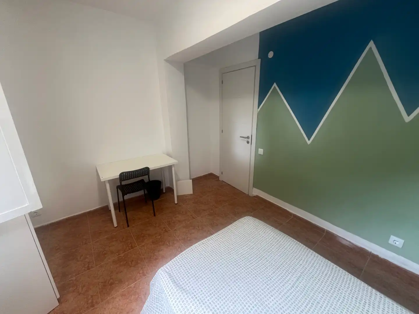 Room in Calle Músico Juan Reyes de Armas, Tafira