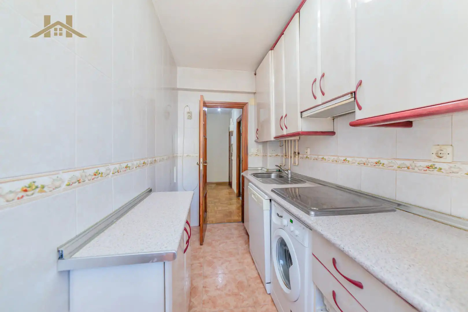 Kitchen of Flat for sale in Leganés  with Heating, Parquet flooring and Terrace