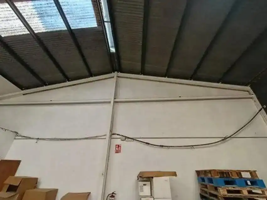 Fabrikhallen zum Verkauf in Aldaia, Valencia