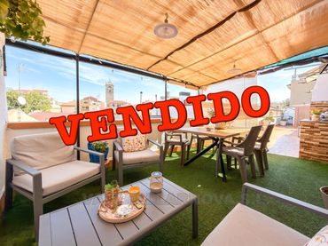 Penthouse mit Balkon zum Verkauf in Centre