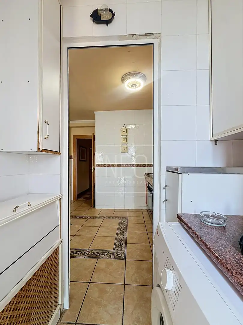 Flat with terrace for sale in Calle LUZ CASANOVA, imagen 11
