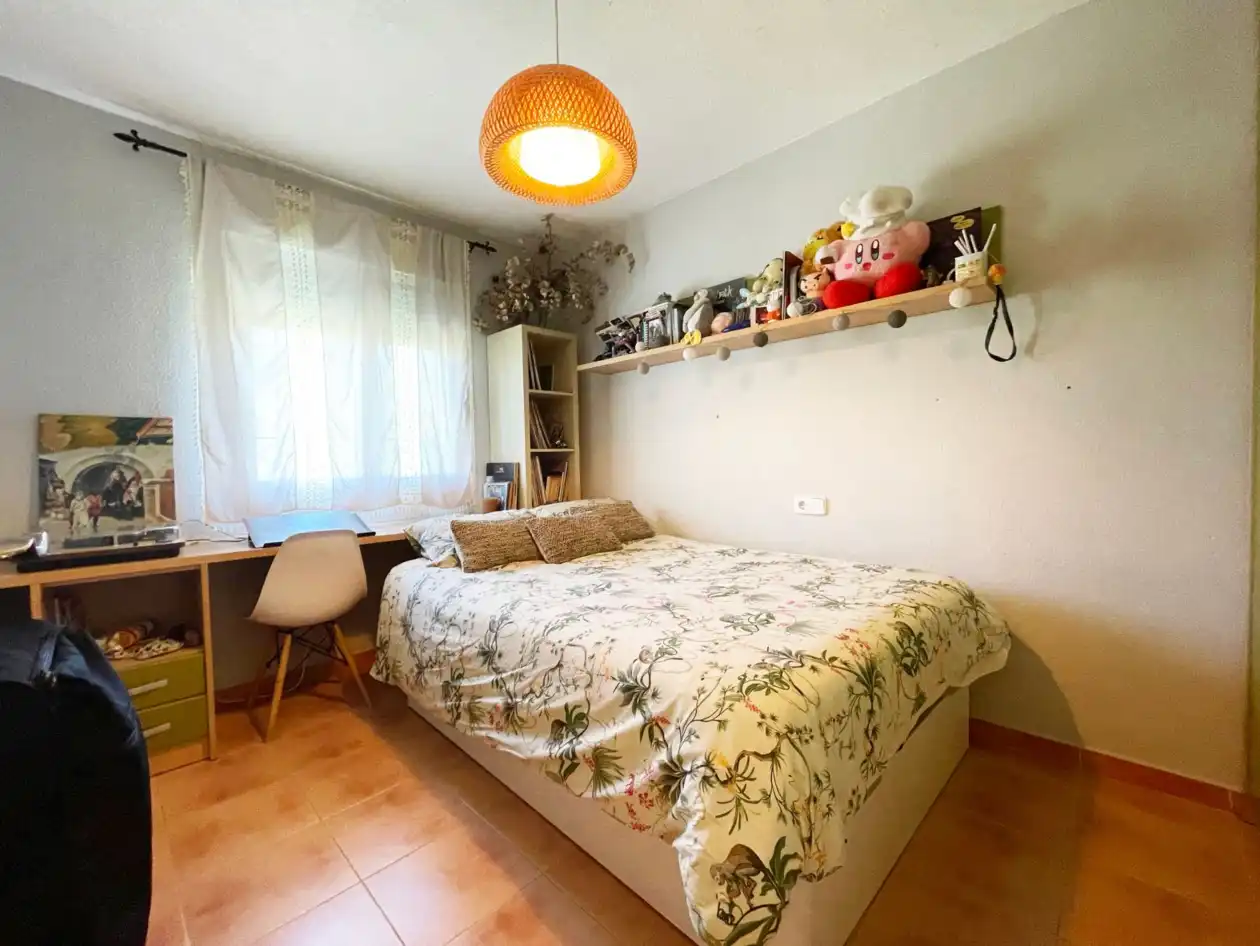 Habitación de Casa adosada en venta en Rincón de la Victoria con Jardín privado, Terraza y Trastero