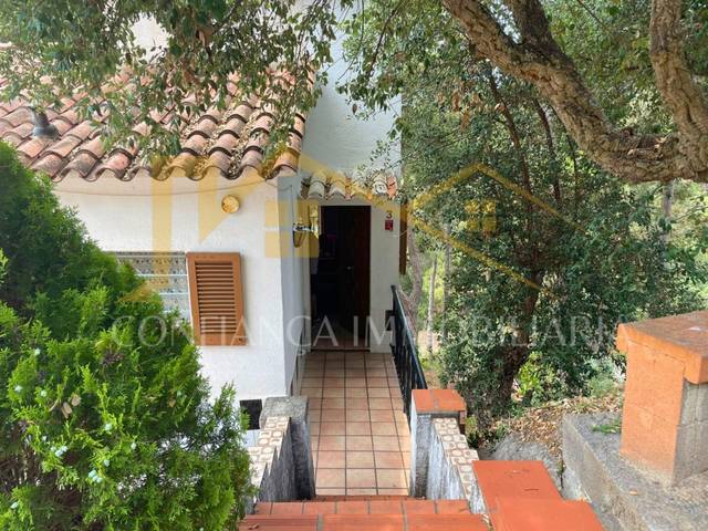 Casa-chalet en Venta en Serra Brava