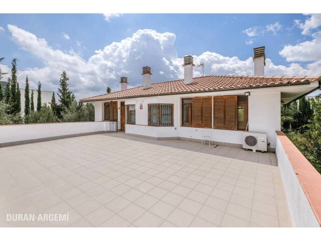 Casa-chalet en Venta en Paseo de Matadepera en Sant Llorenç