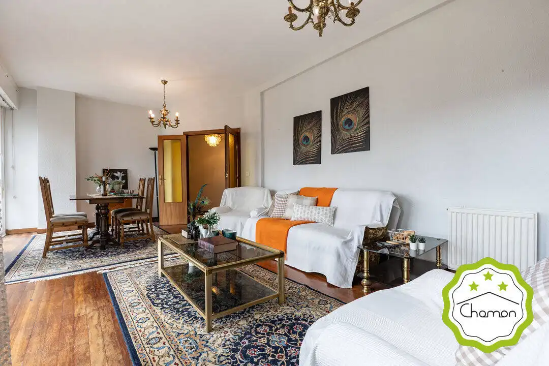 Sala de estar de Piso en venta en Bilbao  con Calefacción y Balcón