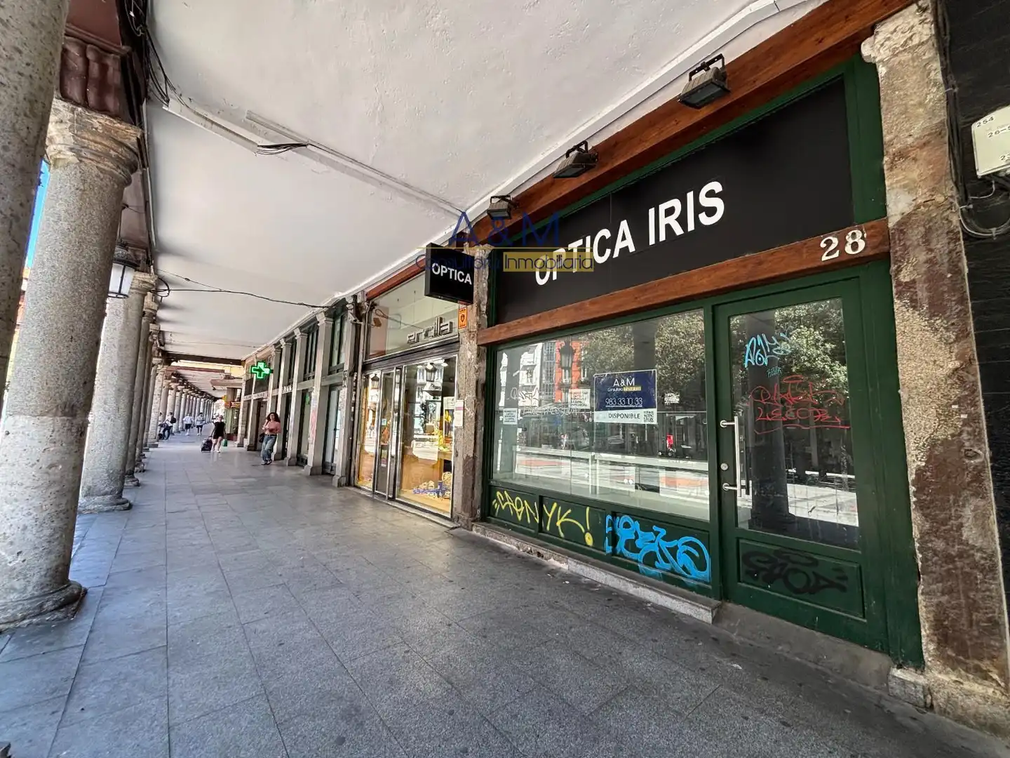 Local comercial de lloguer a calle Ferrari, imagen 2