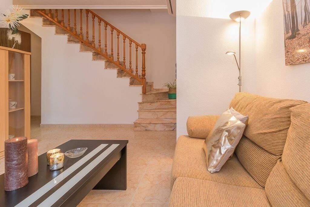 Casa adosada en venda en Orihuela