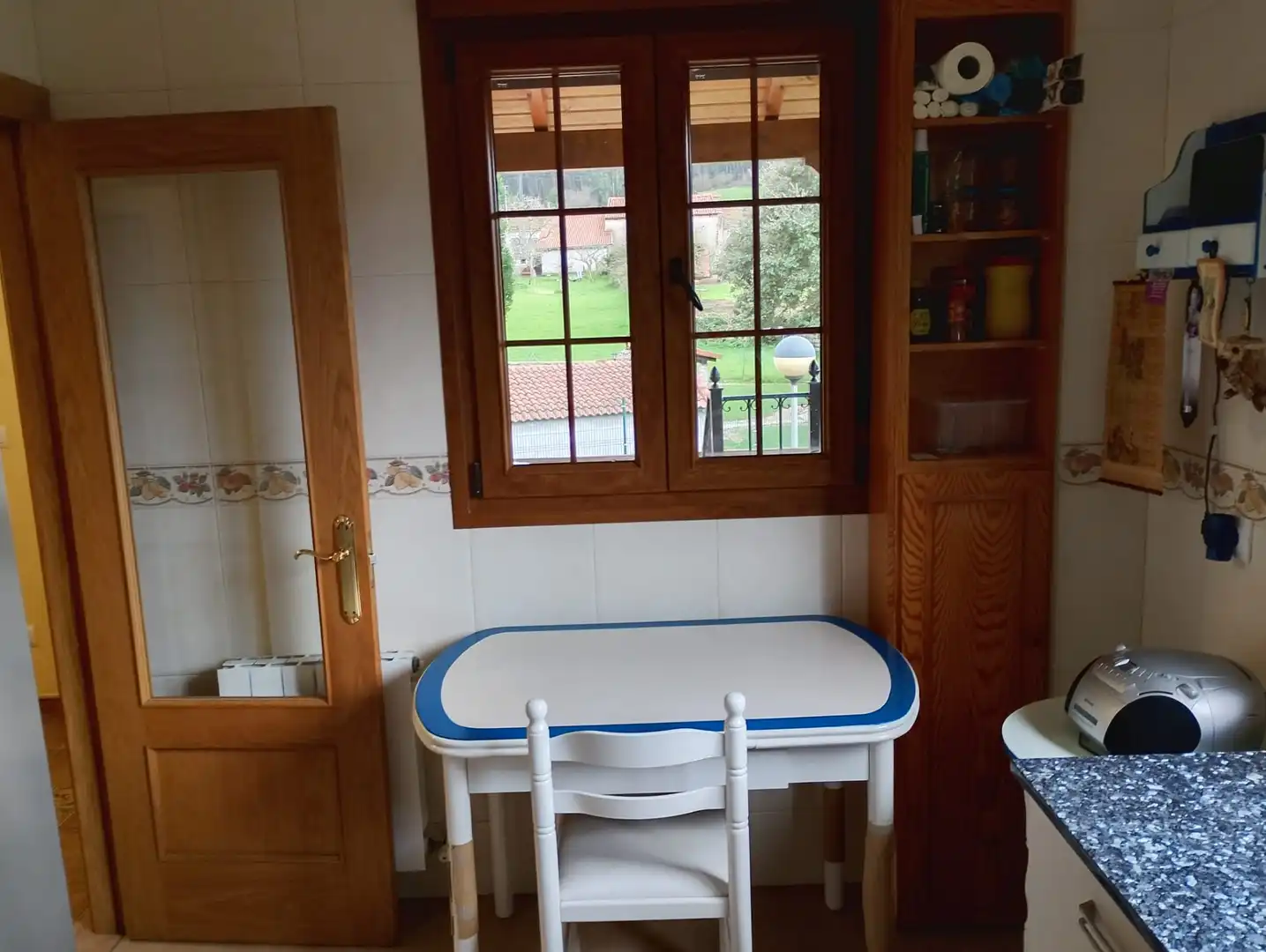 Cocina de Casa o chalet en venta en Castro-Urdiales con Calefacción, Jardín privado y Terraza