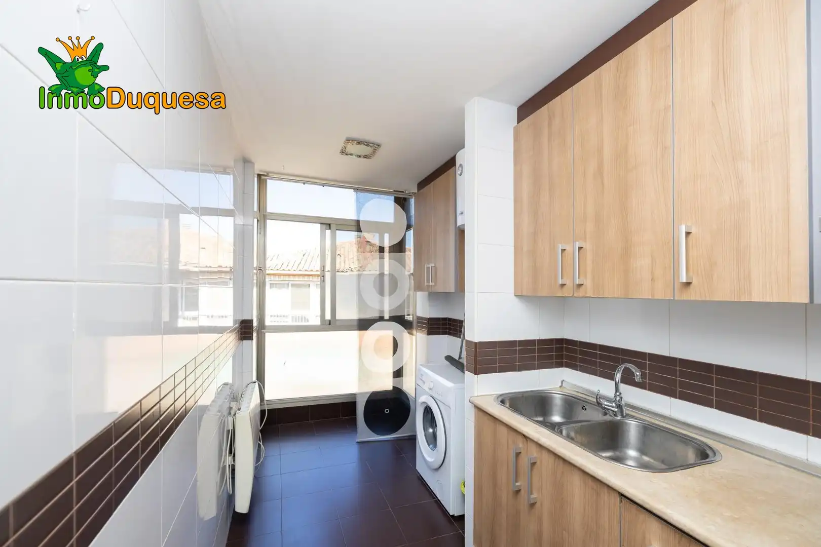 Cuina de Dúplex en venda en Santa Fe amb Calefacció, Terrassa i Traster