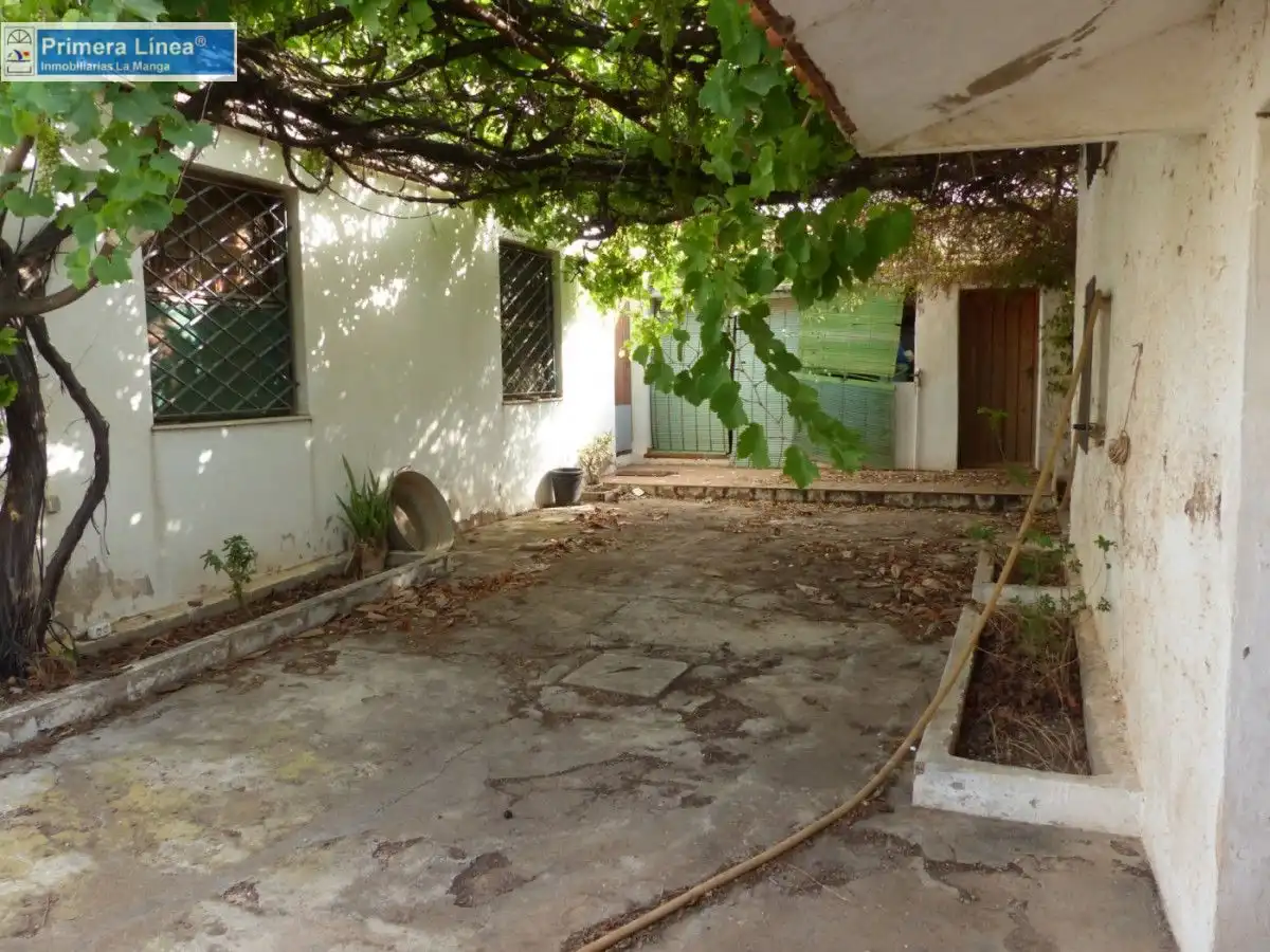 Finca rústica en venda en Cartagena amb Jardí privat