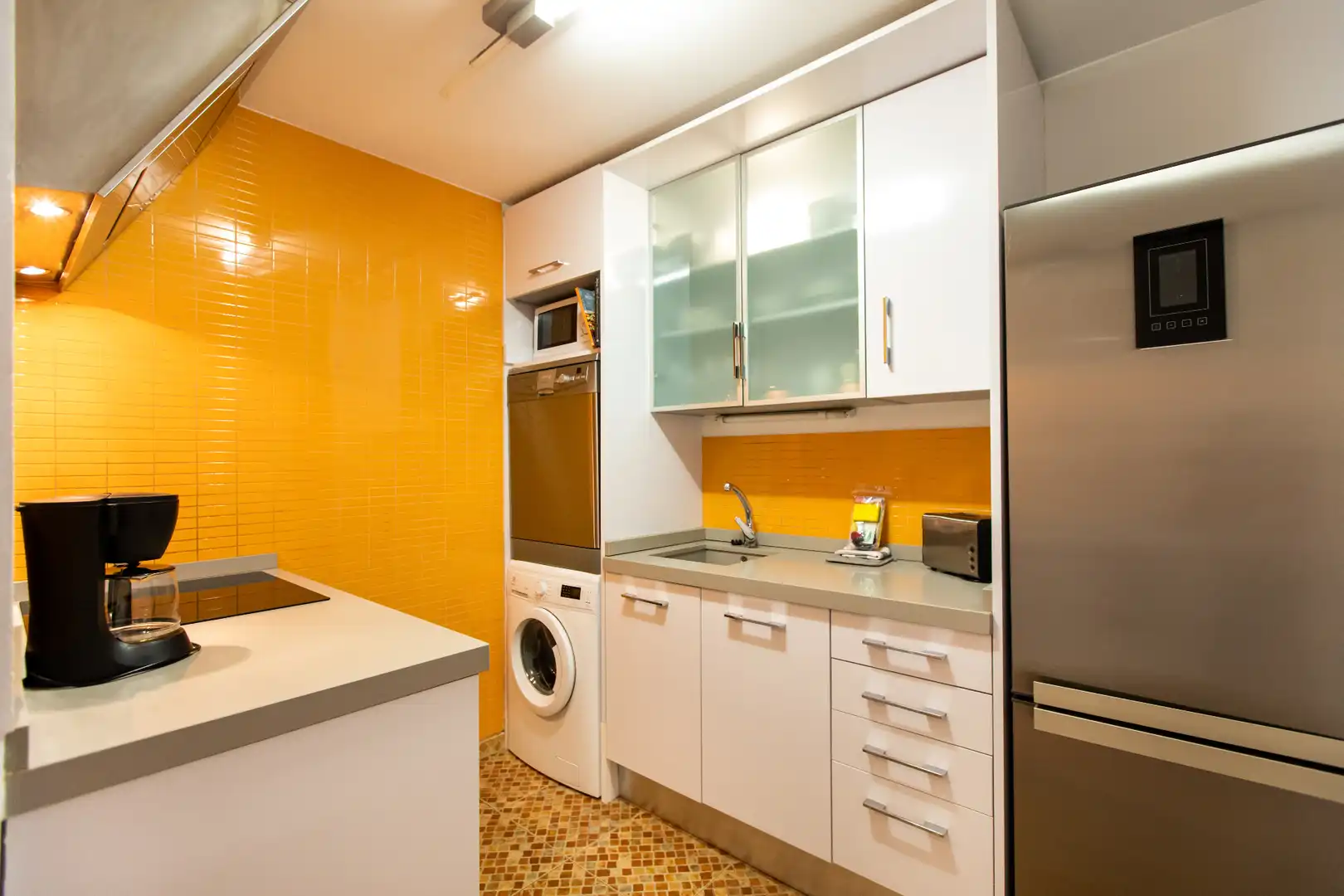 Flat for sale in Carrer de Tapioles, El Poble Sec - Parc de Montjuïc