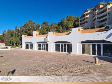 Locale commerciale in vendita a Santa Ponça