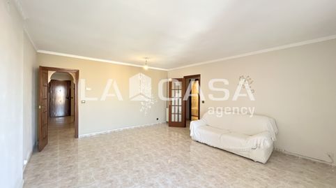 Foto 4 de Piso en venta en Plaça de Trafalgar, Llefià, Badalona