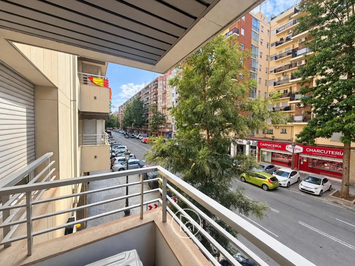 Außenansicht von Wohnung zum Verkauf in Valencia mit Klimaanlage, Terrasse und Balkon