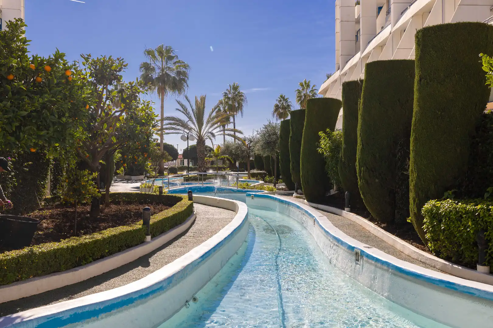 Schwimmbecken von Erdgeschoss zum Verkauf in Marbella mit Klimaanlage, Heizung und Terrasse