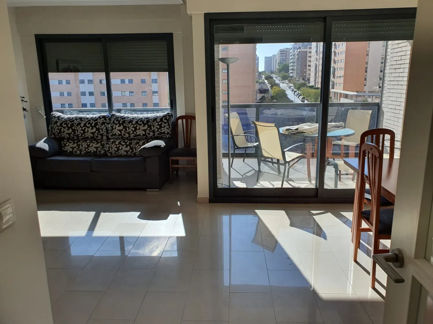 Vista exterior de Pis de lloguer en Alicante / Alacant amb Aire condicionat, Calefacció i Terrassa