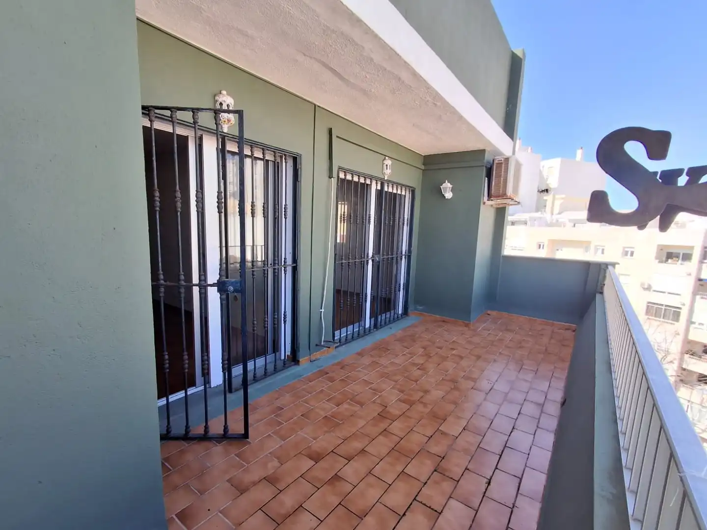 Balcony of Attic for sale in Cádiz  with Air Conditioner, Terrace and Community pool
