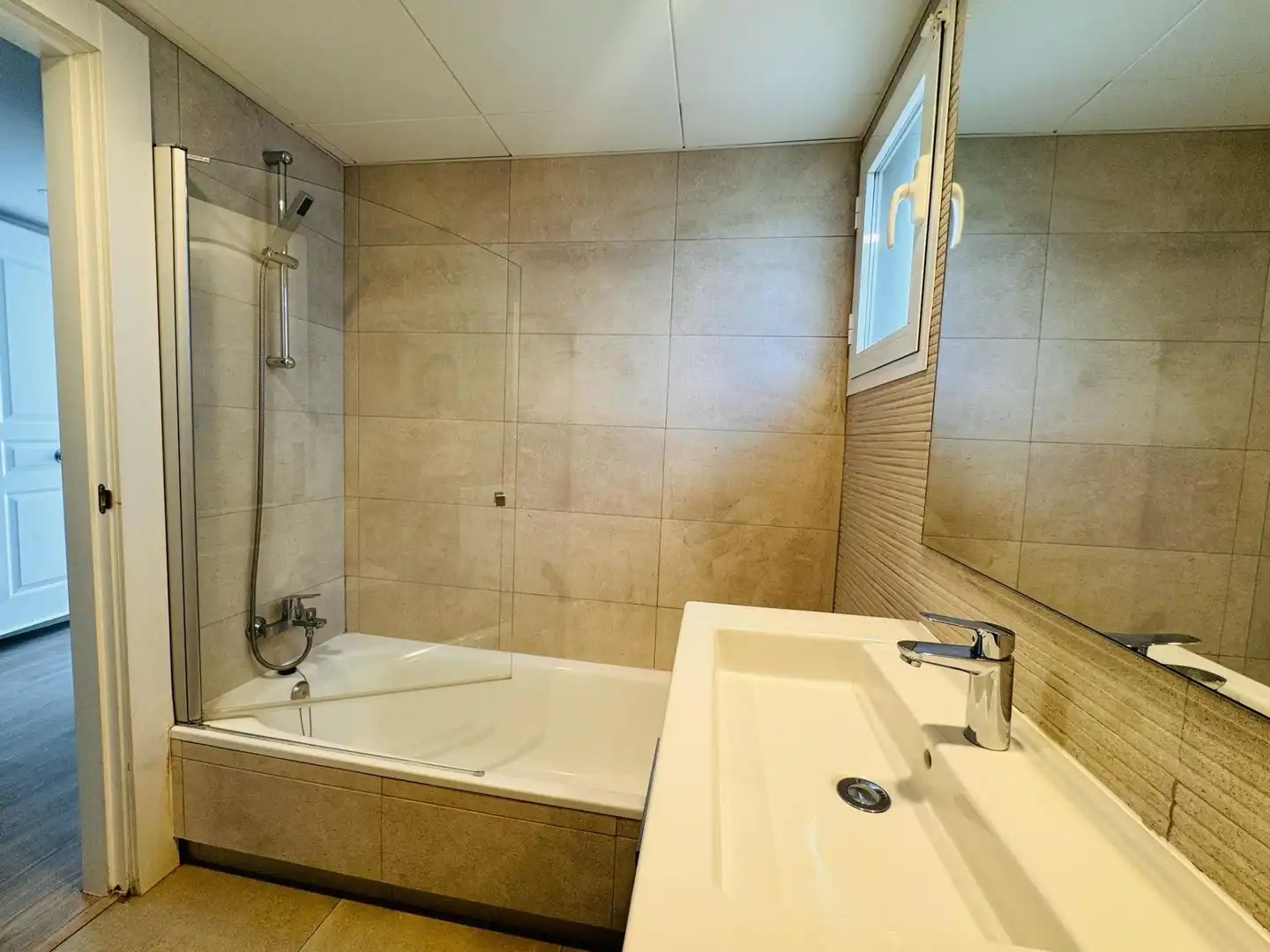 Bathroom of Apartments for sale in Marbella  with Heating, Terrace and Community pool