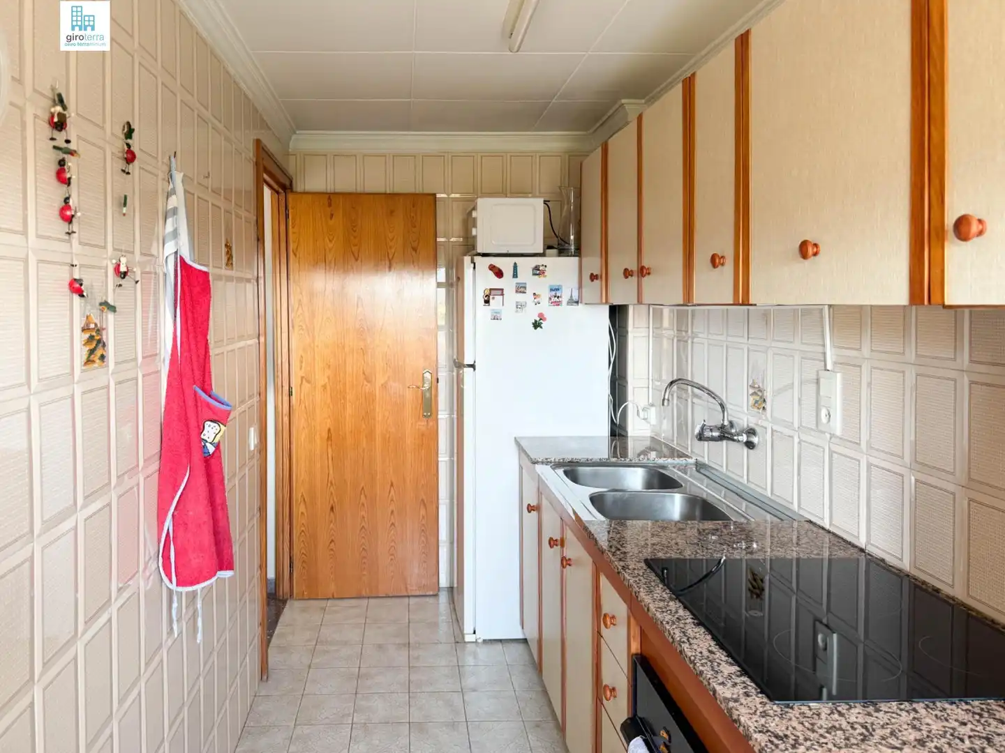 Küche von Dachboden zum Verkauf in Blanes mit Terrasse
